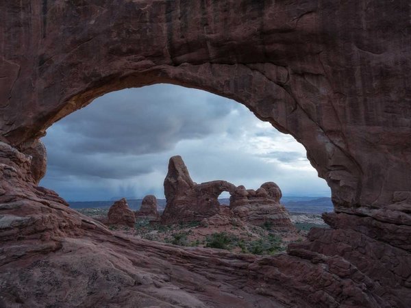 North Window and Turret Arch