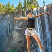 hiking waterfalls