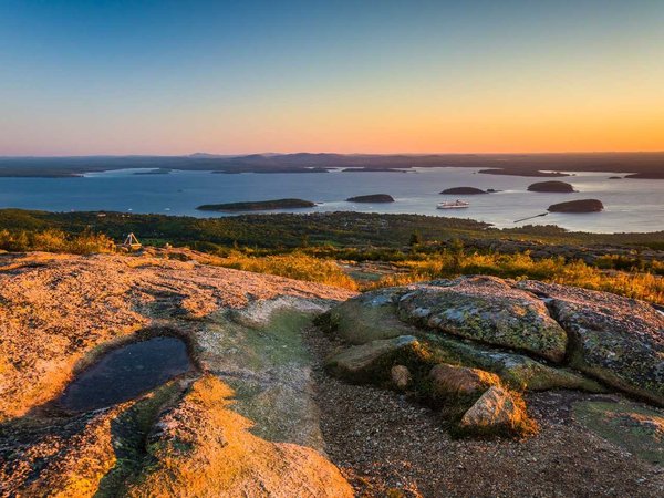 Sunrise view from Caddilac Mountain in Acadia National Park, Mai