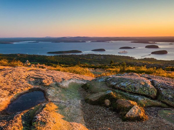 Popular types of activities in Acadia National Park