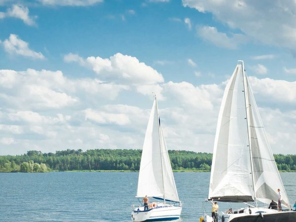 Two sailboats along the coast of New York