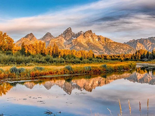 grand teton national park in wyoming early morning