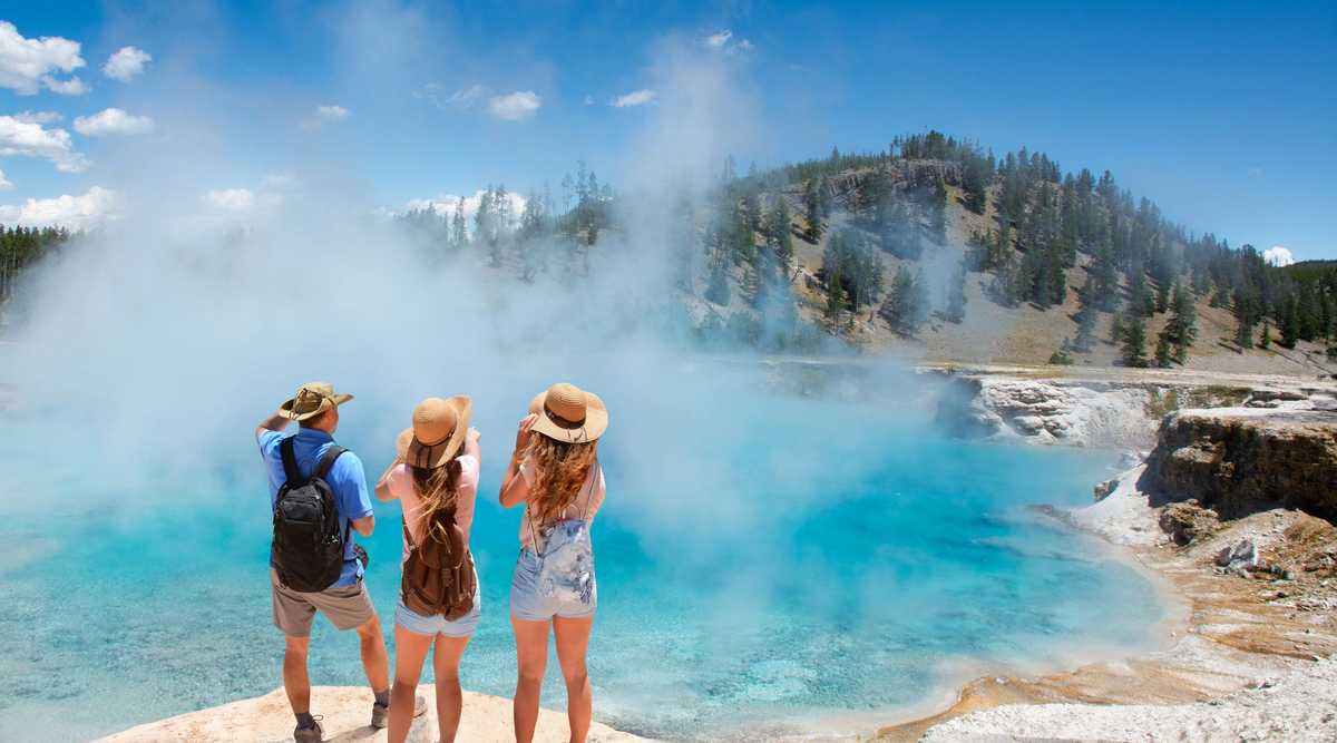 Best things to do in Yellowstone National Park