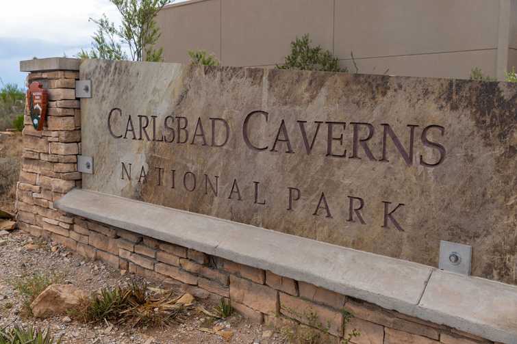 Sign for Carlsbad Caverns National Park in New Mexico