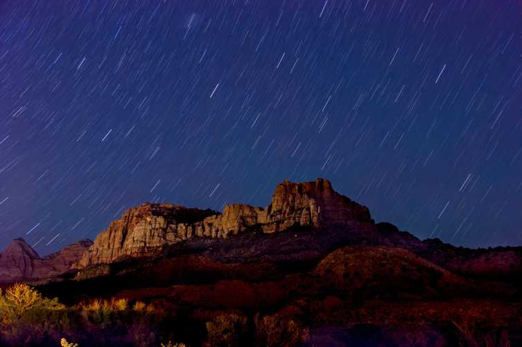 night scenery in zion national park