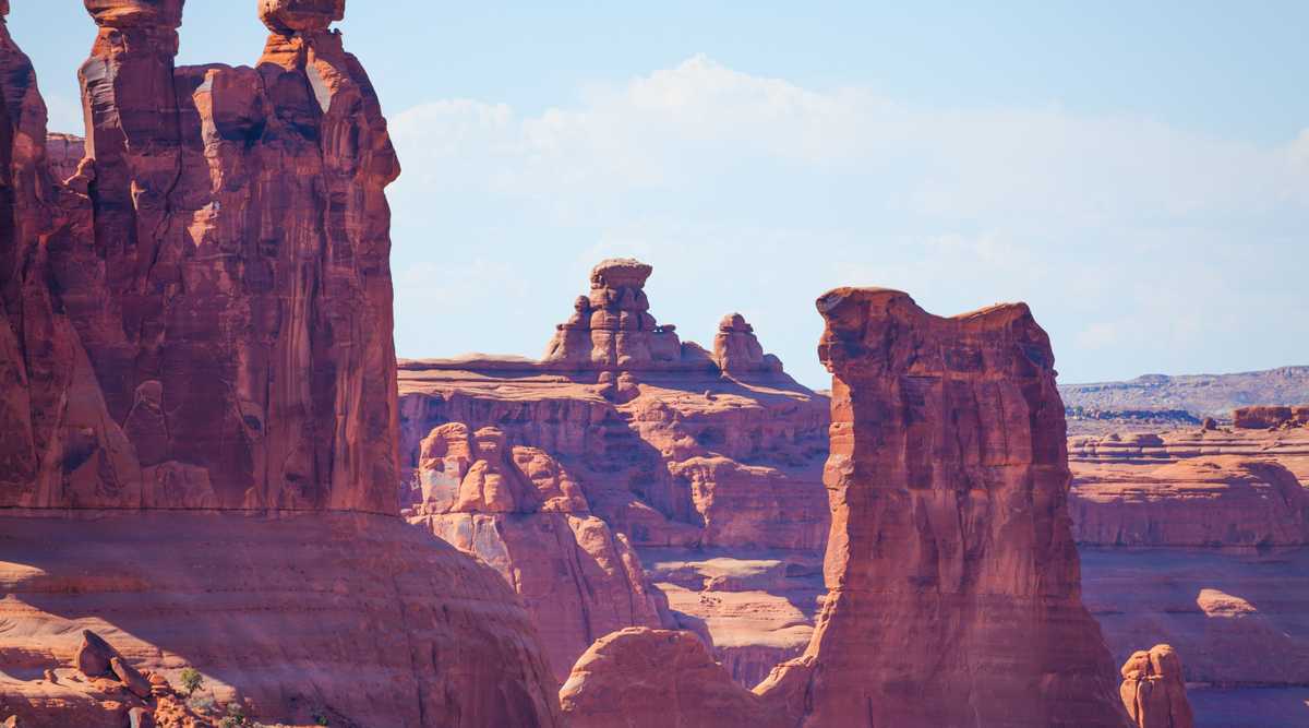 Popular types of activities in Arches National Park